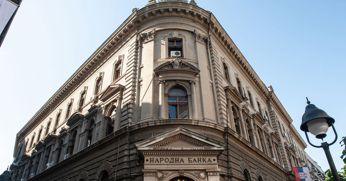 Narodna banka Srbije uvodi mere za spas građana Srbije sa najnižim primanjima: Evo o čemu se radi Narodna banka Srbije uvodi mere za spas građana Srbije sa najnižim primanjima: Evo o čemu se radi