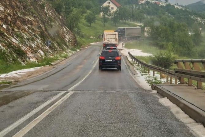 Magistrala, Užice Zlatar, odron, kiša, magistralni put