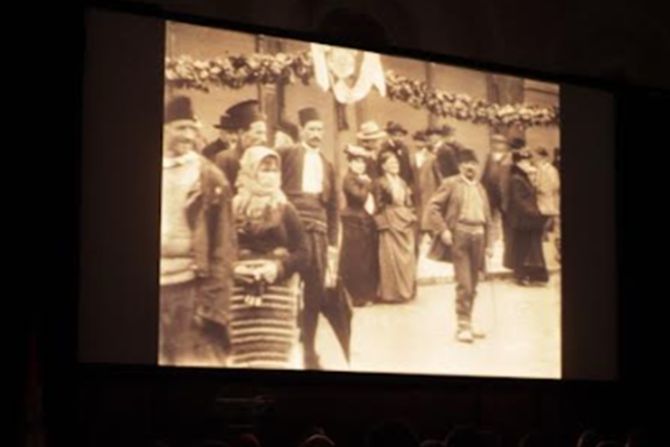 Projekcija filma "Krunisanje kralja Petra Prvog Karađorđevića" Projekcija filma "Krunisanje kralja Petra Prvog Karađorđevića"