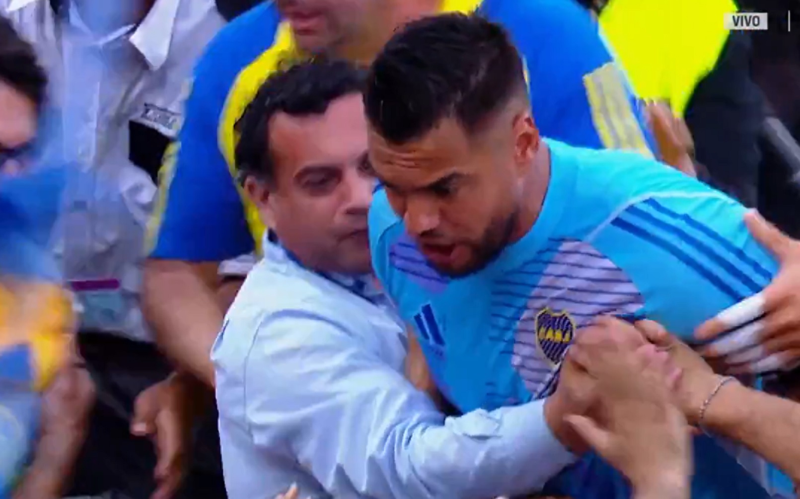 Nekadašnji golman Mančester junajteda i reprezentativac Argentine objavio kraj karijere