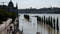 Pogledajte kako je Dunav napravio haos kod komšija, a vrhunac talasa tek stiže: Prizori su nestvarni