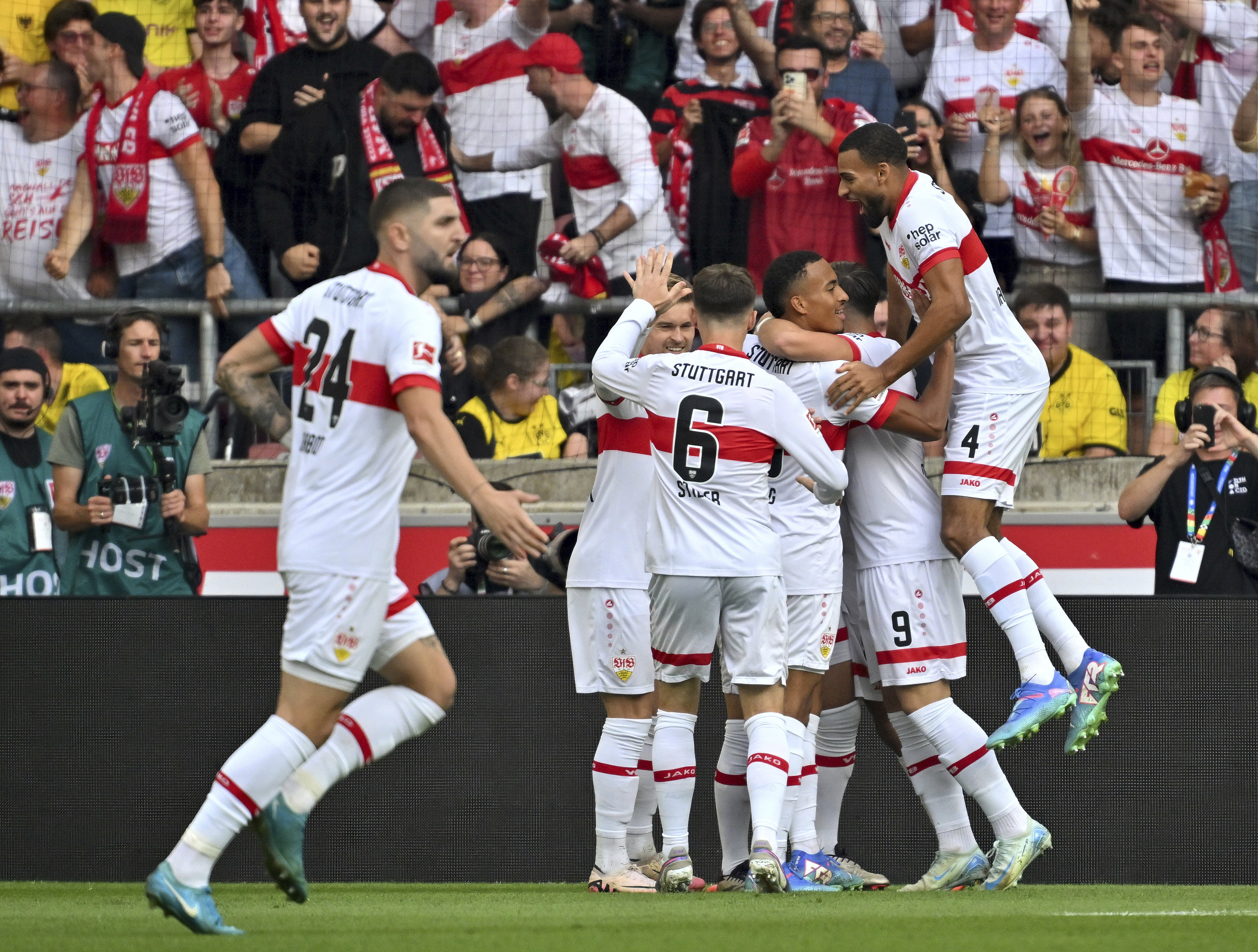 Mirza neće igrati za Srbiju? Dobio poziv druge reprezentacije, gubimo velikog talenta iz Štutgarta