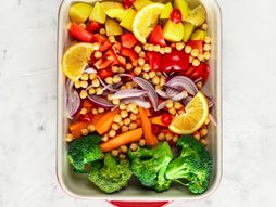 Pečeni krompir brokoli leblebije