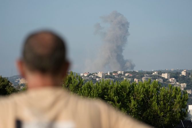 Vazdušni udari Izraela po položajima Hezbolaha u Libanu