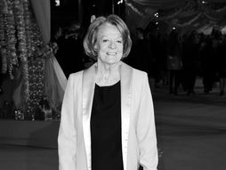 Maggie Smith megi smit