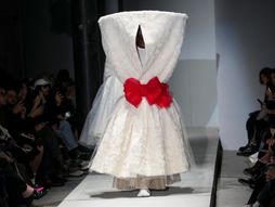 Nedelja mode u Parizu, Comme des Garcons