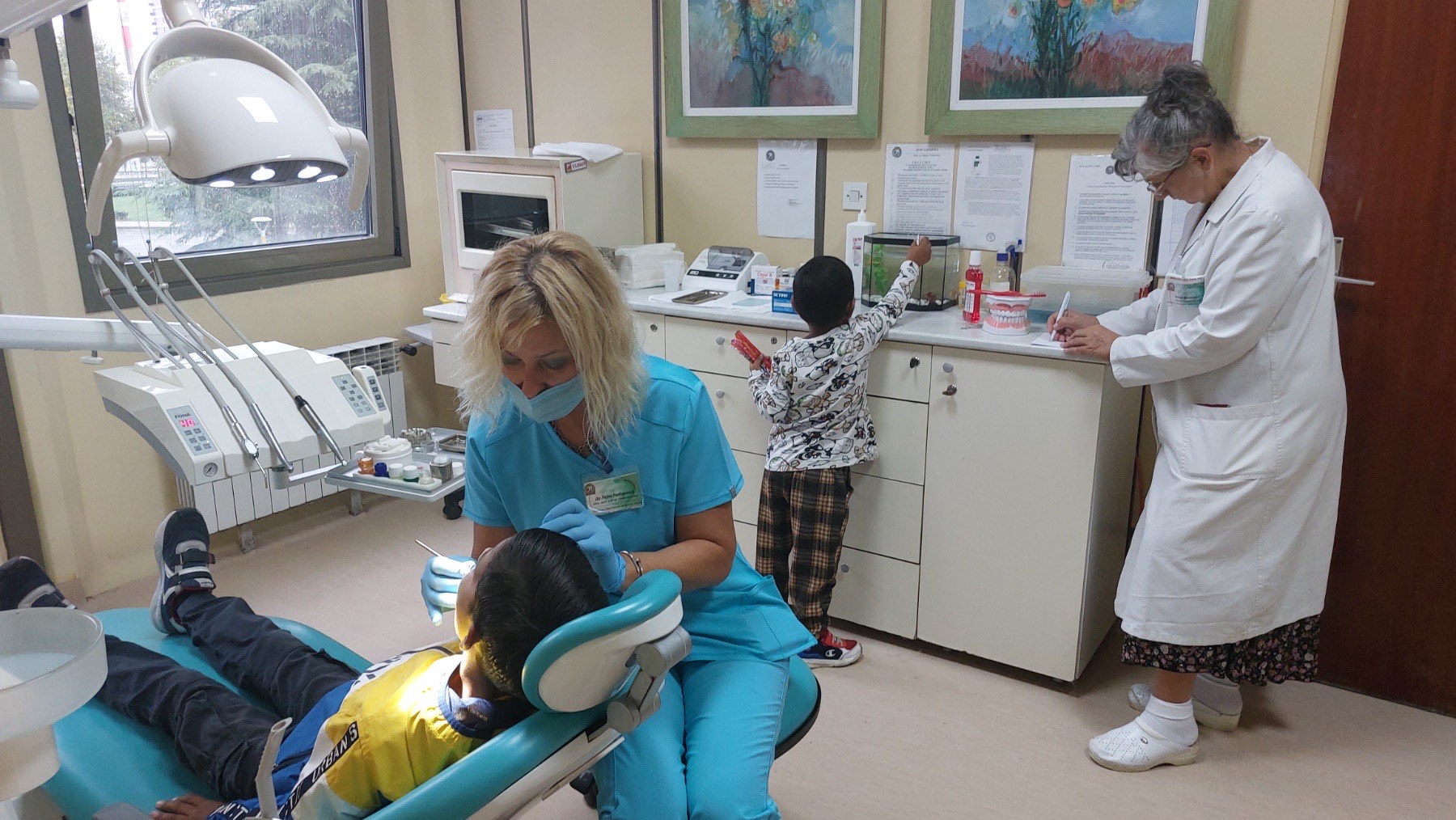 Kada je vreme za prvu posetu zubaru? Roditelji, ovo morate da znate, ova navika uništava zube vašem detetu!