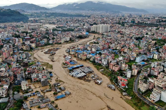 Nepal poplave