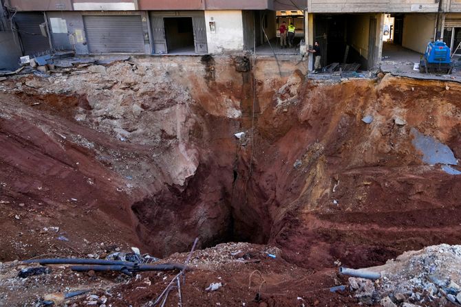 Bejrut Liban krater bombaški napad Izraela