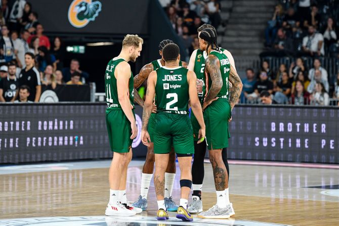 KK Cedevita Olimpija KK Cedevita Olimpija