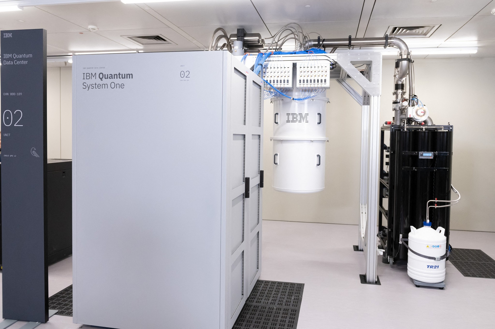 IBM povezao svoje kvantne frižidere na -273°C, korak bliže računaru koji ne greši