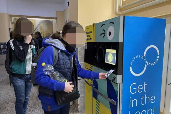 Zrenjanin gimnazija reciklaža automat