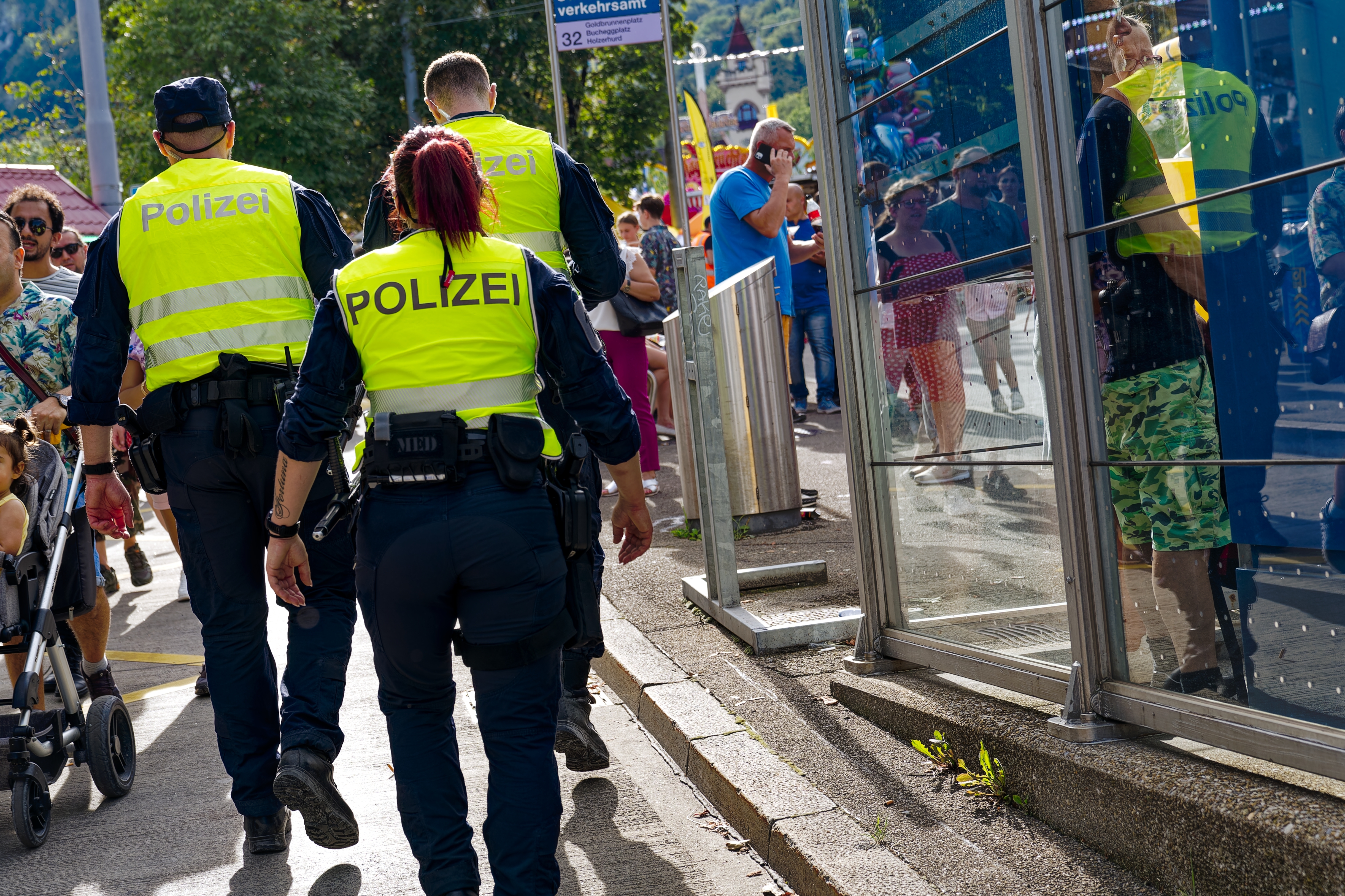 Srbin uhapšen u Švajcarskoj: Sumnja se da je pretukao deku i tri žene!