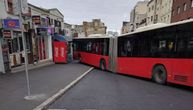 Snimljen trenutak kada se autobus pokrenuo sa stanice na Zelenom vencu: Ništa nije moglo da zaustavi grdosiju