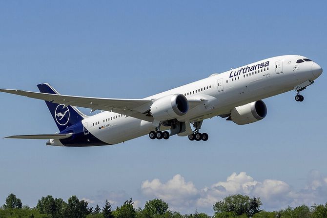 Lufthansa Boeing 787