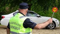 Glumio saobraćajnog policajca, pa pretukao čoveka u Beogradu: Na krovu auta imao čak i zvučnu signalizaciju