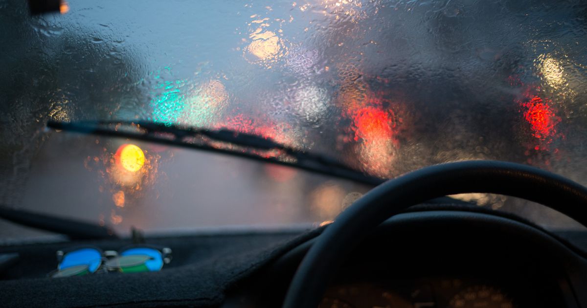 Danas je bilo sunčano i toplo, večeras sledi preokret! Hitno se oglasio RHMZ: Ovaj deo Srbije je na udaru