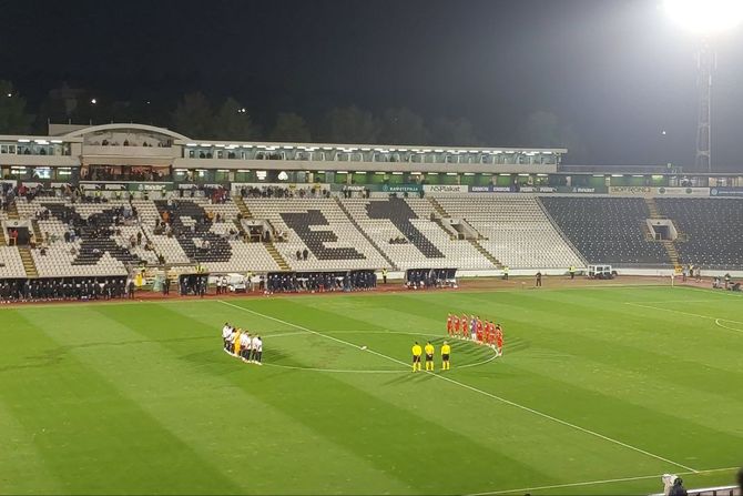 FK Partizan, FK Tekstilac