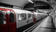 Ogromna životinja upala u metro stanicu u Varšavi: Dramatičan snimak, satima je jurili, stali svi vozovi