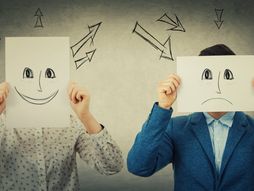 Introvertan ekstrovertan