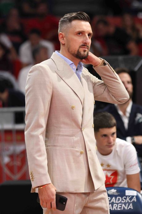 Zdravko Kuzmanović Zdravko Kuzmanović