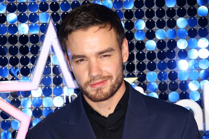 Lijam Pejn Liam Payne Lijam Pejn Liam Payne