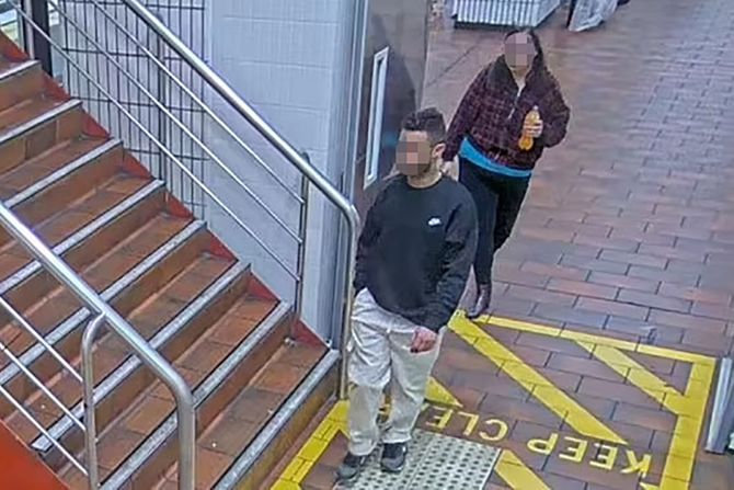 Poplavili metro Poplavili metro