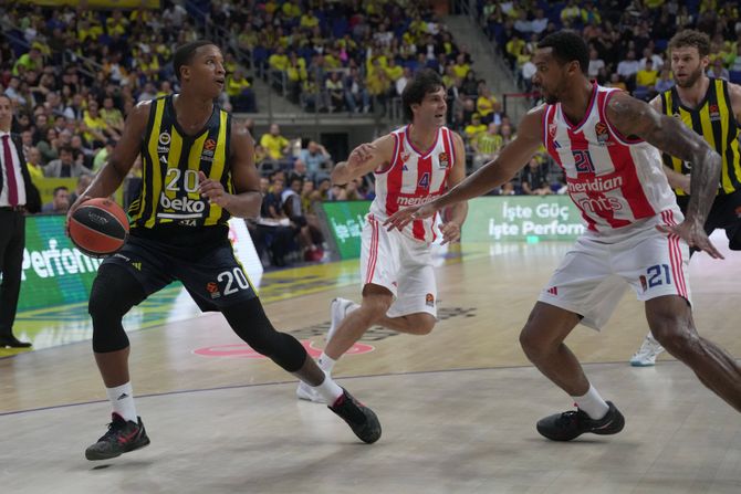 KK Fenerbahče - KK Crvena zvezda