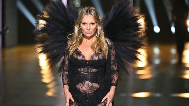 Kate Moss Victoria's Secret