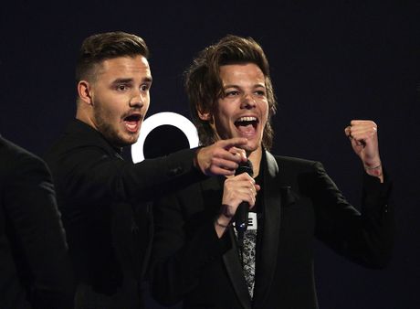 Liam Pejn Luis Tomlinson Liam Payne Louis Tomlinson Liam Pejn Luis Tomlinson Liam Payne Louis Tomlinson