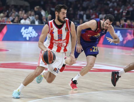 KK Crvena zvezda - KK Barselona, Nikola Kalinić