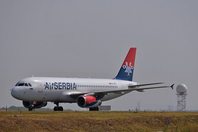 Air Serbia Airbus A319 A320