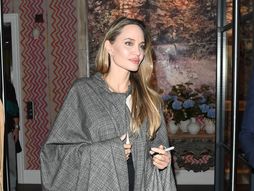 Angelina Jolie, Anđelina Džoli