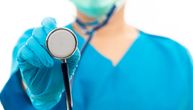 Došla u bijeloj kuti i glumila "doktoricu Kristinu": Tinejdžerka uhvaćena u bolnici, evo kako se branila