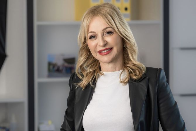 Suzana Dubajić Suzana Dubajić