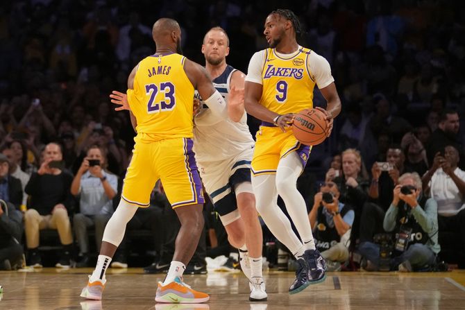 Lebron Džejms, Broni Džejms Lebron Džejms, Broni Džejms