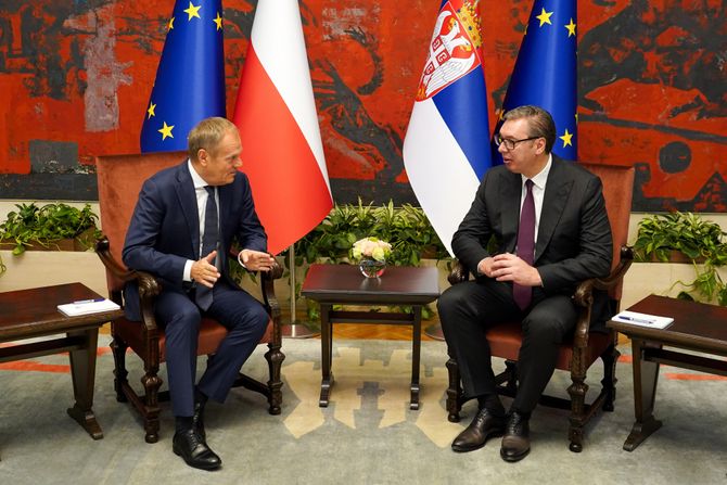 Aleksandar Vučić, Donald Tusk