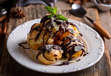 profiterole, slatkiš, poslastica