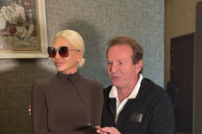 Jelena Karleuša, Bogoljub Karić