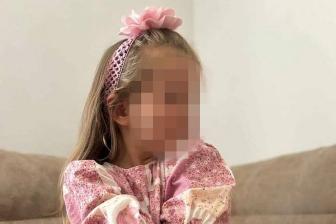 Devojčica iz Srbije ubijena u Lajpcigu, veruje se da ju je izbola sestra Devojčica iz Srbije ubijena u Lajpcigu, veruje se da ju je izbola sestra