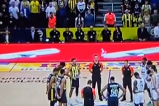 KK Fenerbahče - KK Partizan