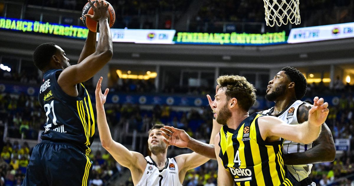 ChatGPT prognozirao rezultat meča Partizan - Fenerbahče: Grobarima se odgovor i objašnjenje neće svideti