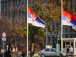 Dan žalosti, spuštena zastava na pola koplja
