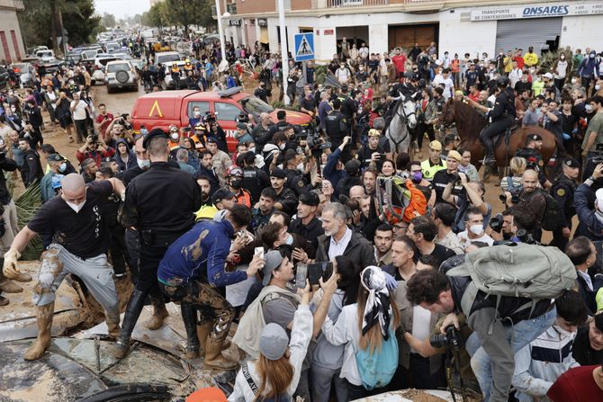 Valensija, Kraljica Leticija i Felipe , besni stanovnici