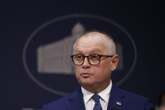 Goran Vesić Goran Vesić