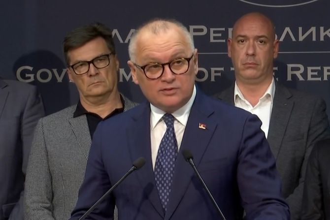 Goran Vesić Goran Vesić