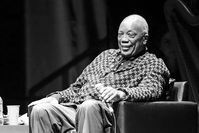 Quincy Jones kvinsi dzons