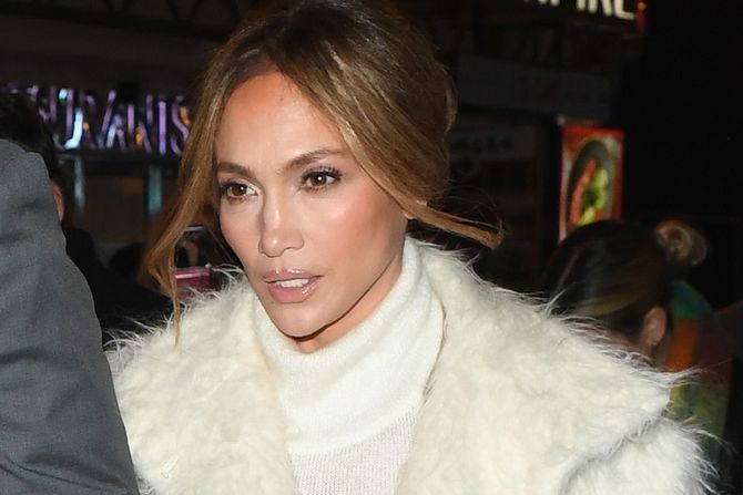 Jennifer Lopez, Dženifer Lopez sa obezbeđenjem Jennifer Lopez, Dženifer Lopez sa obezbeđenjem