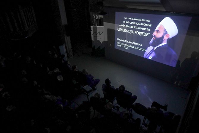 Održano književno veče povodom godišnjice smrti Muamera Zukorlića, prikazan i film "Muftijin amanet"