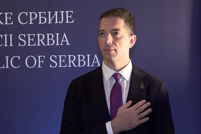 Marko Đurić - svečano otvoren novi objekat Ambasade Srbije u Rumuniji